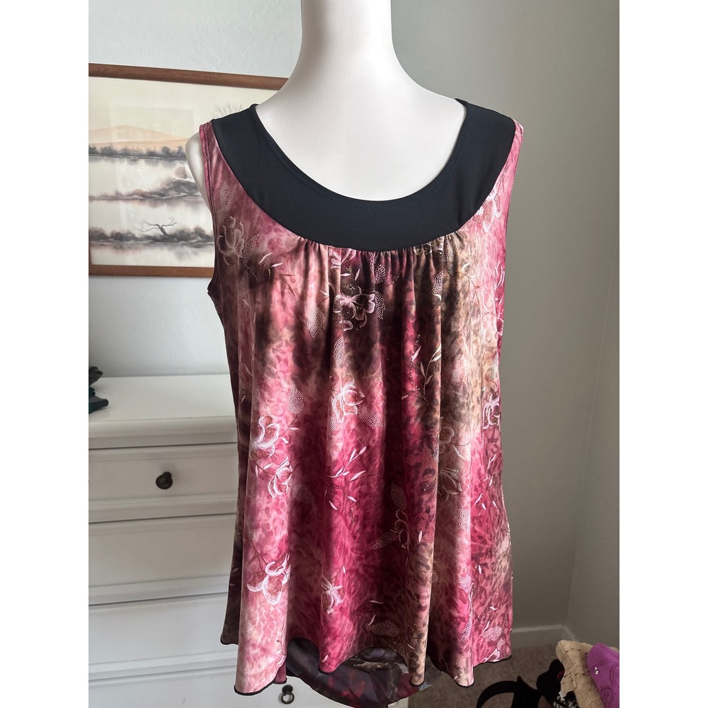 Only 9 Tank Top Women Large Burgundy Excellent Floral Animal Print Shimmer